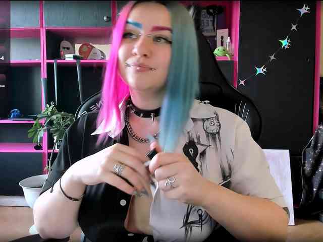 Neon-Baddie webcam