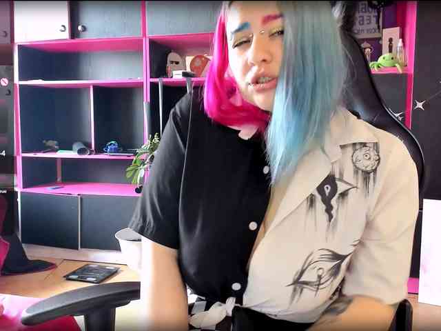Neon-Baddie webcam