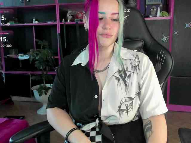 Neon-Baddie