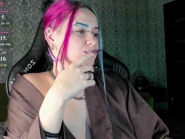 Neon-Baddie Neon-Baddie