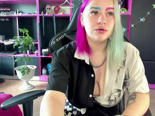 Neon-Baddie webcam