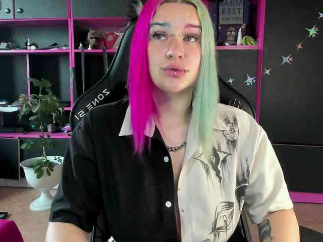 Neon-Baddie webcam