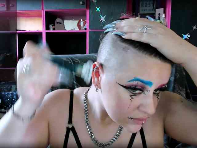 Neon-Baddie webcam