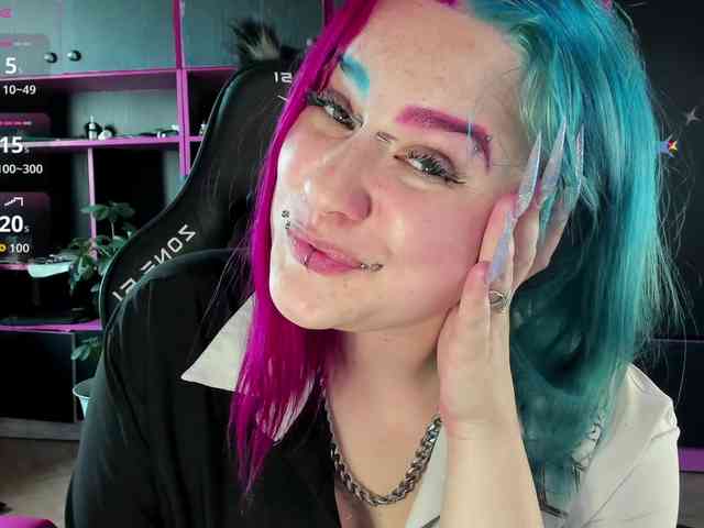 Neon-Baddie Neon-Baddie