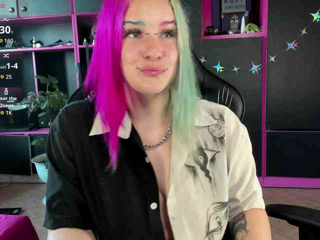 Neon-Baddie webcam