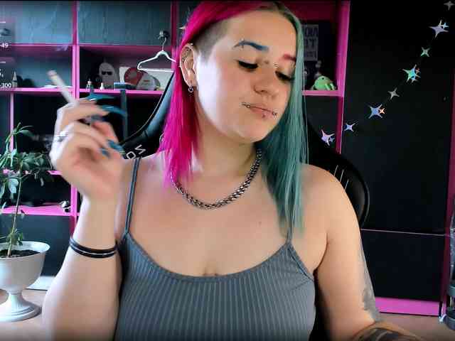 Neon-Baddie webcam