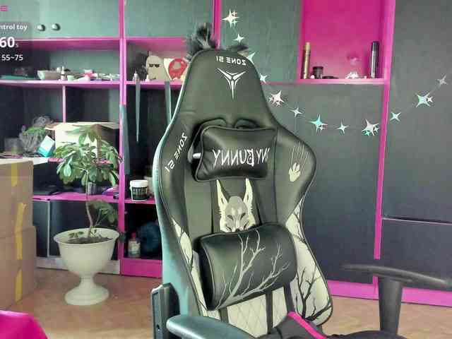 Neon-Baddie webcam