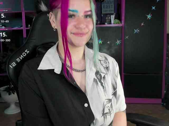 Neon-Baddie webcam