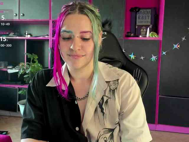 neon-baddie's live room
