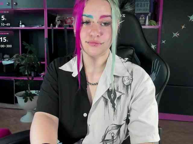 Neon-Baddie webcam