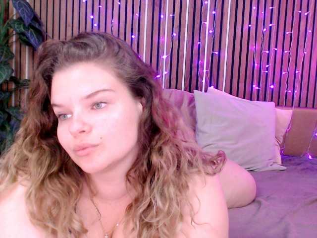 LittleNicolee