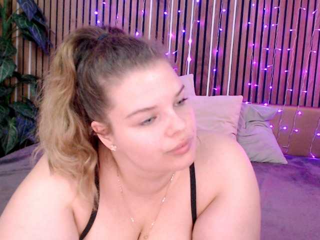 LittleNicolee
