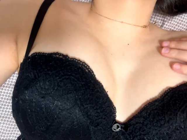 BerryBurstX's BongaCams show and profile