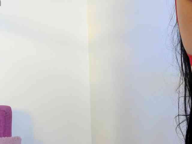ALICEBLOOM webcam