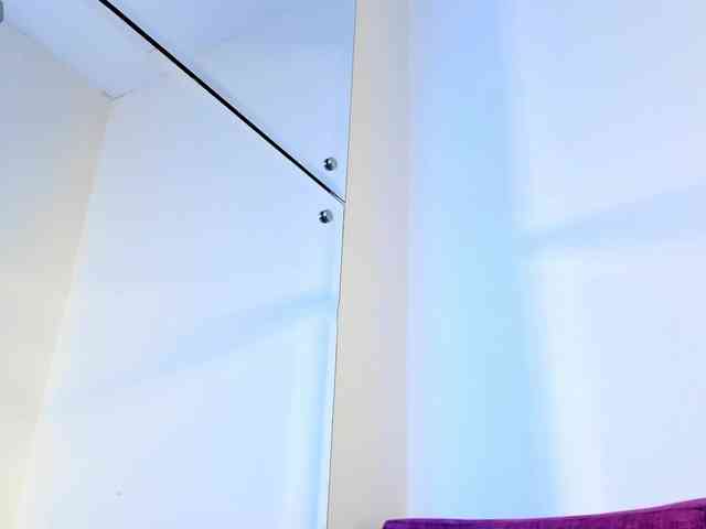 ALICEBLOOM webcam