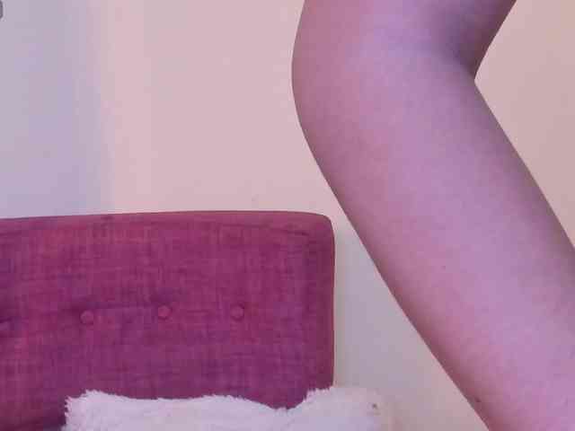ALICEBLOOM webcam