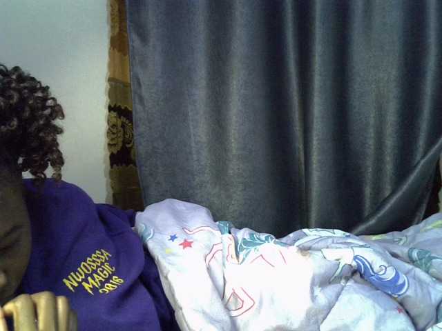 Mummygirl live cam on BongaCams
