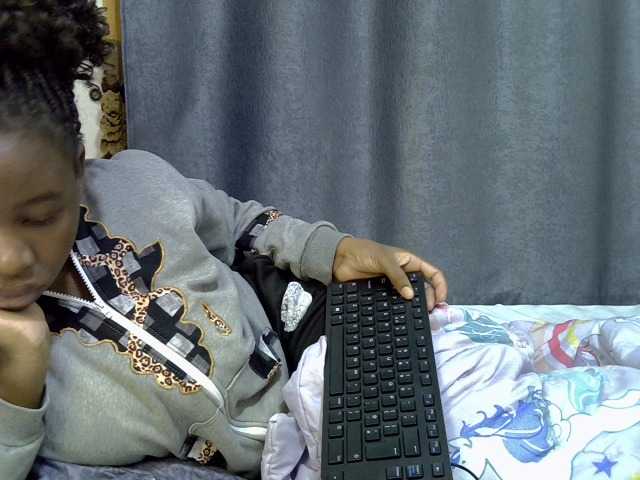 Mummygirl live webcam show