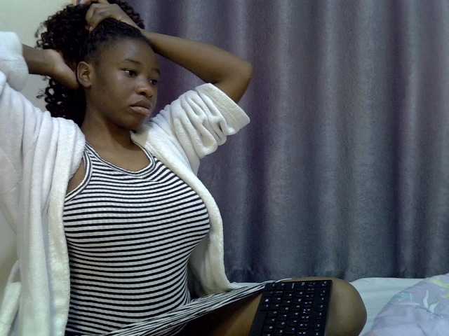 Mummygirl live webcam show