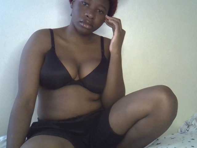 Mummygirl live cam on BongaCams