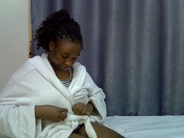 Mummygirl live webcam show