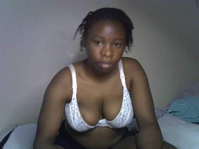 Mummygirl live cam on BongaCams
