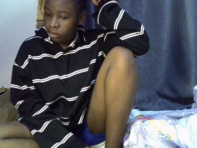 Mummygirl live cam on BongaCams