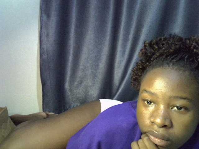 Mummygirl live cam on BongaCams