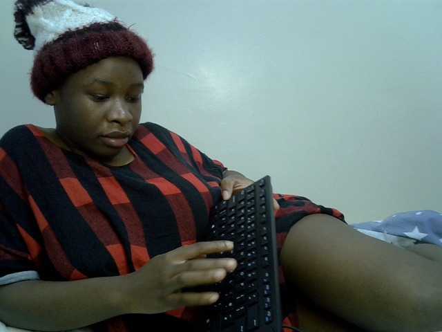 Mummygirl live cam on BongaCams