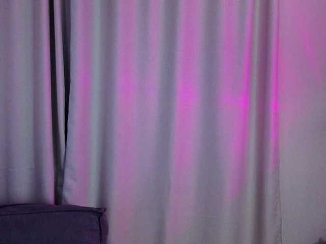 AngelLuna1 live cam on BongaCams