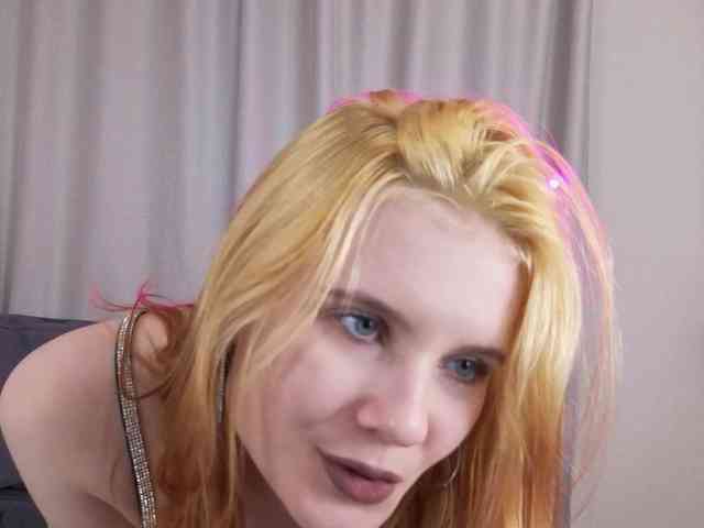 AngelLuna1 webcam