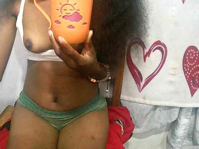 Santatriniaina webcam