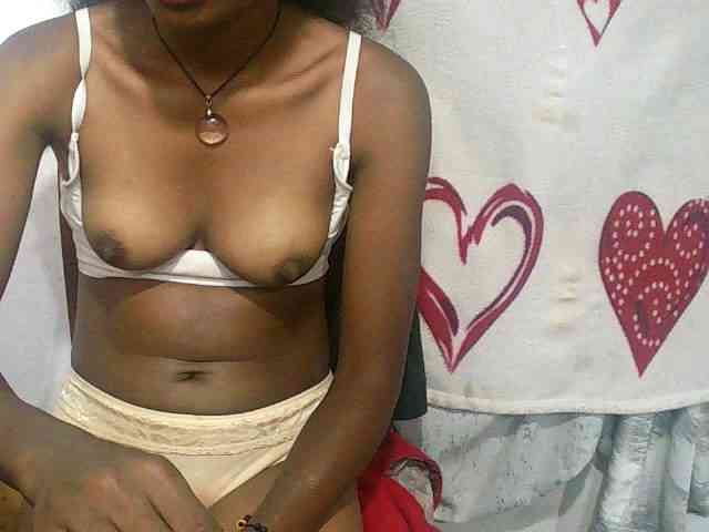 Santatriniaina webcam