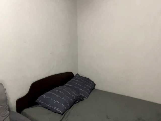 LynettaWiechman live cam on BongaCams