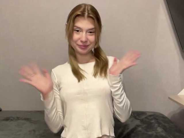 LynettaWiechman live cam on BongaCams