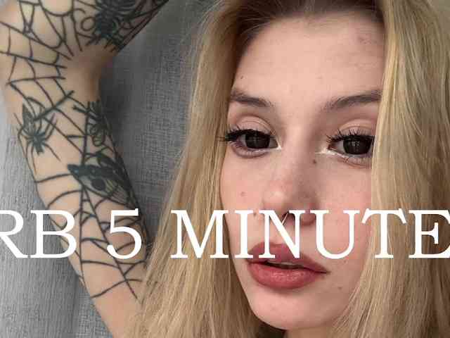 LynettaWiechman webcam