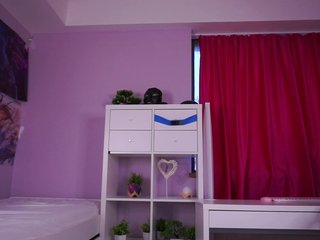 TheaOrre Porn Show
