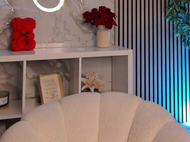theaorre live sex show