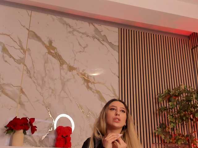 TheaOrre live cam on BongaCams