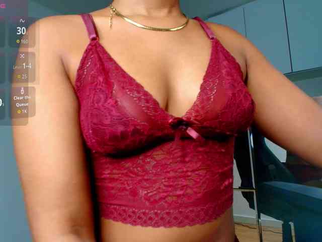 Susan-Backer webcam