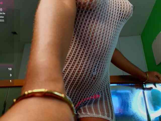 Susan-Backer webcam