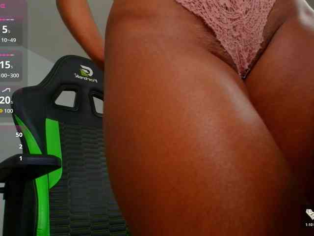 Susan-Backer webcam