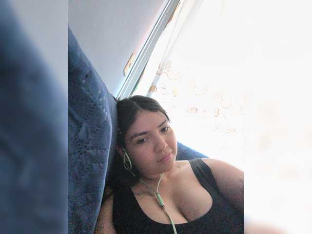 VioletGrey live webcam show