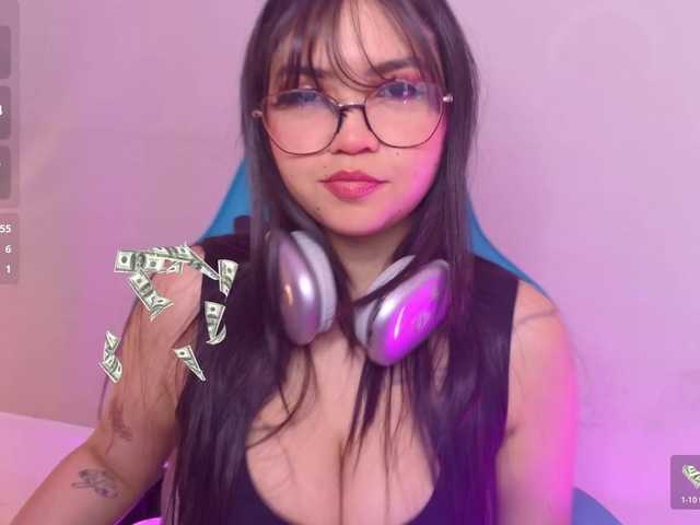 VioletGrey live webcam show