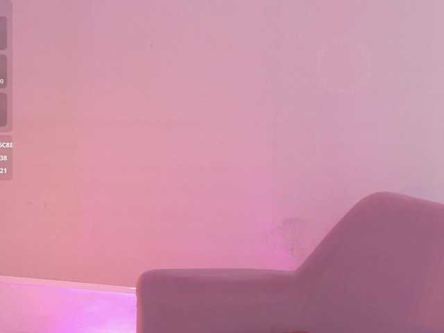 VioletGrey live cam on BongaCams