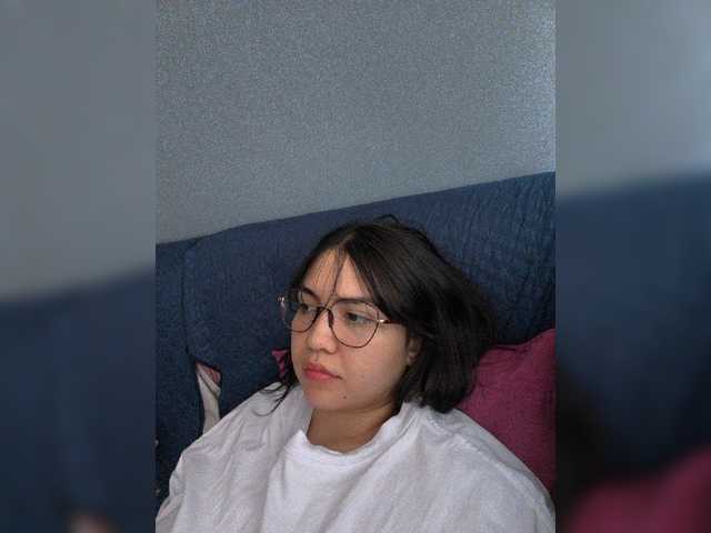VioletGrey live cam on BongaCams