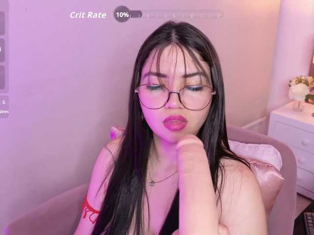 VioletGrey live cam on BongaCams
