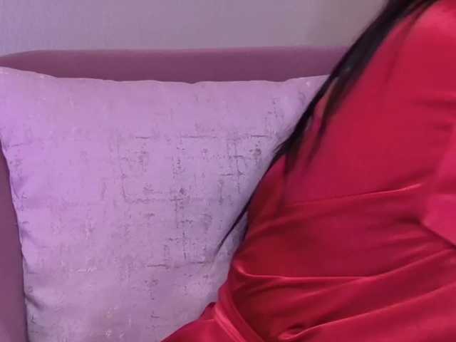 VioletGrey live cam on BongaCams