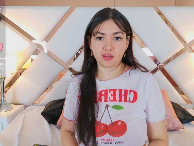 VioletGrey live cam on BongaCams