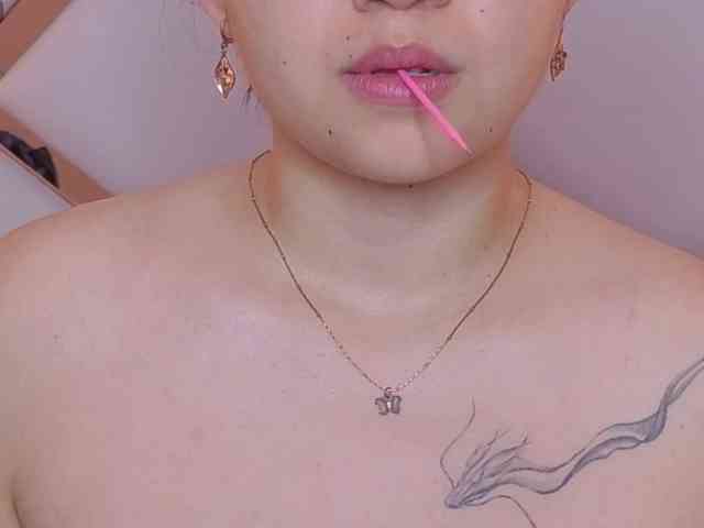 VioletGrey webcam